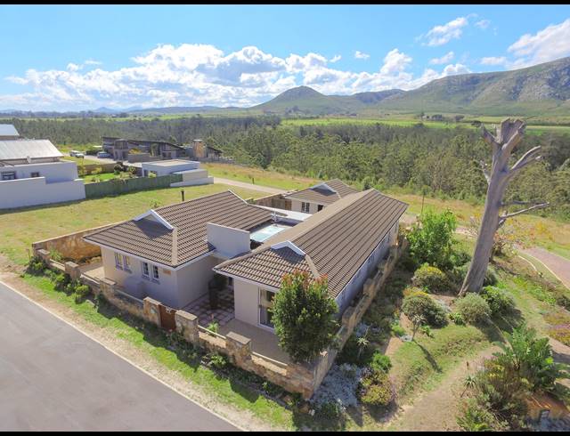 3 BEDROOM HOUSE RENTED IN CROSSWAYS FARM VILLAGE